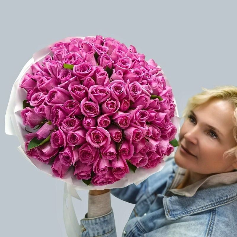 Нежный букет из 101 розы
