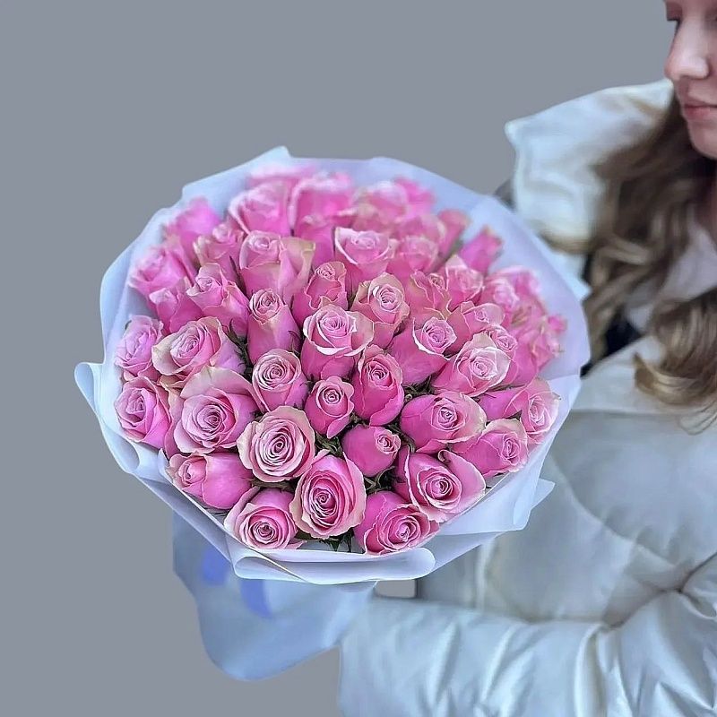 Роскошный букет из 51 розы Кения 42 см