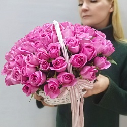 Корзины с розами