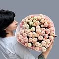 Букет из эксклюзивной кустовой хризантемы "Ньютон"