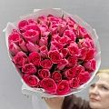 Неоновый букет из 51 розы Кения 42 см