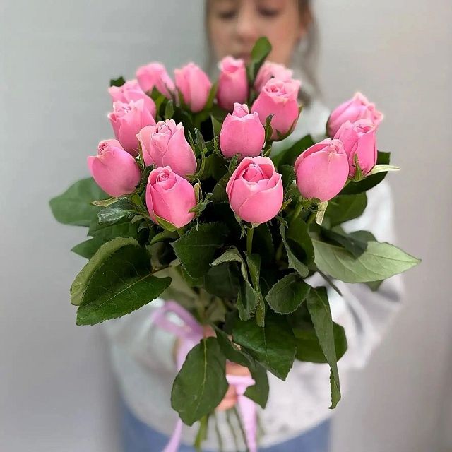 Монобукет из розы Кения 15 шт