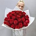 Букет из 35 бордовой розы Кения