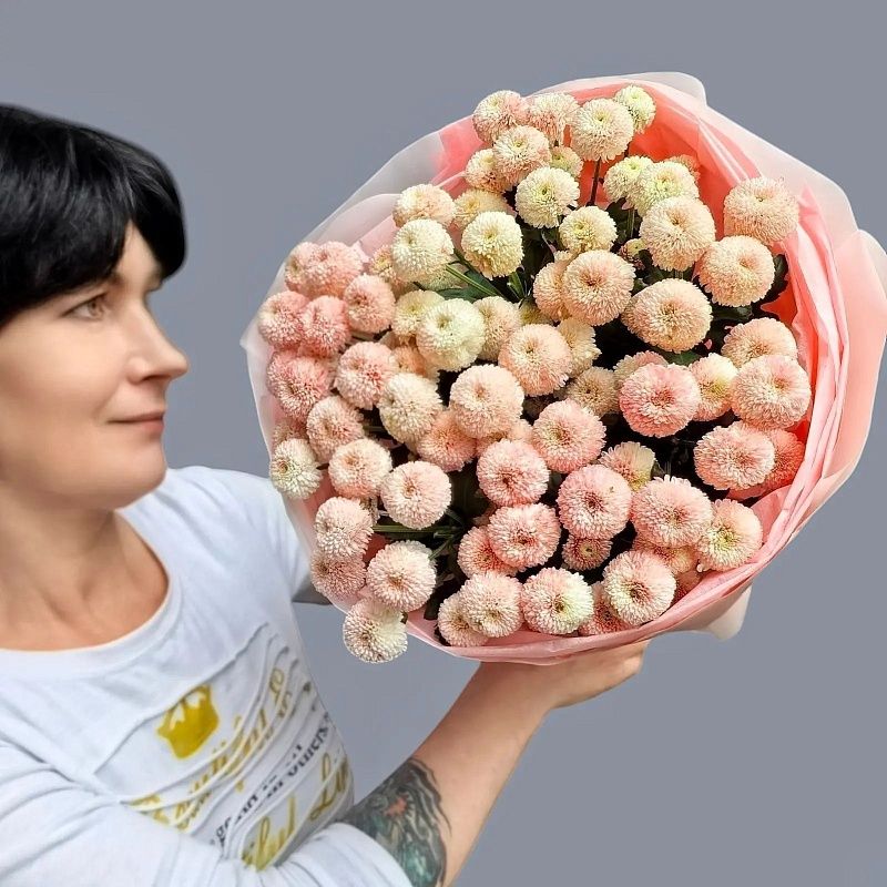 Букет из эксклюзивной кустовой хризантемы "Ньютон"